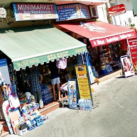 Oda ve Kahvaltı Arianna
